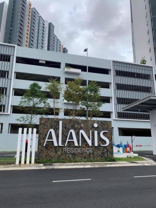 Lenore & Myna At Alanis Sepang, Klia Apartment